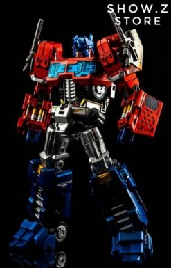 MakeToys MTCD-01P Striker Manus Optimus Prime Premium Edition -Toy Specialty Store 092e8dfa78