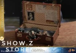 [Pre-Order] Hot Toys HT 1/6 Newt Scamander MMS512 Fantastic Beasts: The Crimes Of Grindelwald -Toy Specialty Store 1a0aa21c3e