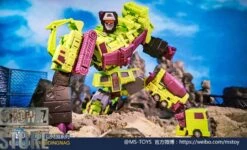 Magic Square MS-B41 Excavator Scavenger & MS-B42 Bulldozer Bonecrusher Set Of 2 -Toy Specialty Store 1b2204f8f7
