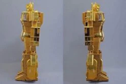 Takara MP10G MP-10G Masterpiece Optimus Prime Gold Lagoon Edition -Toy Specialty Store 4b3f27ba6e