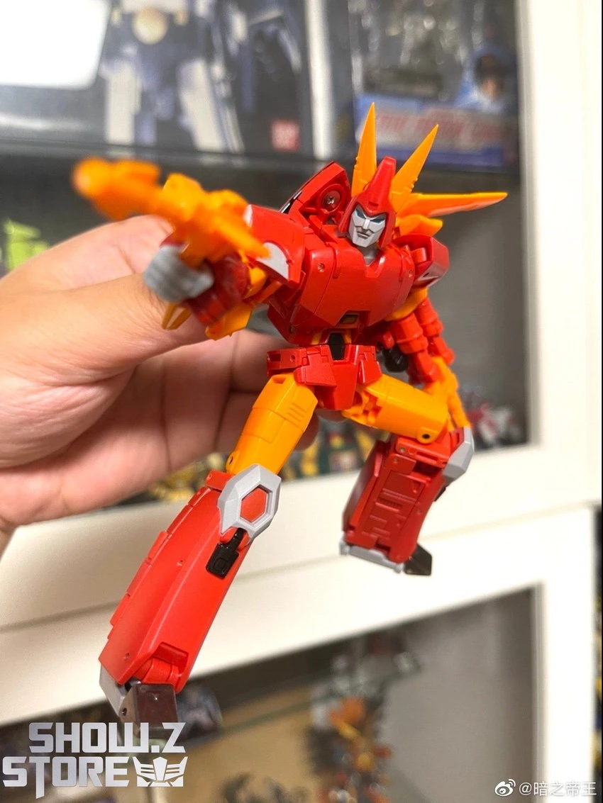 NewAge H43B Uriel Cyclonus Shattered Glass Version 4 NewAge H43B Uriel Cyclonus Shattered Glass Version - Image 2