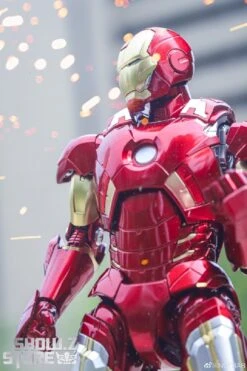 Eastern Model 1/9 Iron Man Mark 7 Model Kit -Toy Specialty Store 78f59c4651
