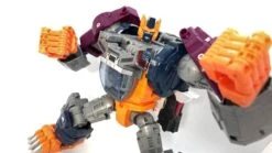 Hasbro PP-27 PP27 Optimal Optimus Power Of Prime Leader Class -Toy Specialty Store 79325ff771