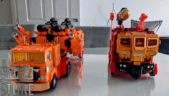 FansHobby MB-06D Power Baser Optimus Prime & MB-11D God Armor God Bomber Orange Version Set Of 2 26 FansHobby MB-06D Power Baser Optimus Prime & MB-11D God Armor God Bomber Orange Version Set Of 2 -Toy Specialty Store 7f44bfed8d