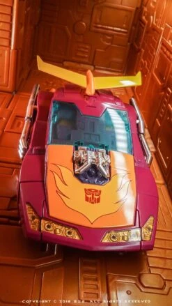 Wild Kids Display Bases 10 Pieces & 2 Robotic Arms & 18 Connector (Orange, Purple) -Toy Specialty Store 8bb560ffba