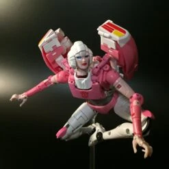 Fanstoys FT-24 Rouge Arcee 30 Fanstoys FT-24 Rouge Arcee -Toy Specialty Store 9954dff3ce