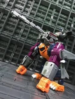 Hasbro PP-27 PP27 Optimal Optimus Power Of Prime Leader Class -Toy Specialty Store 9cdb559c9e