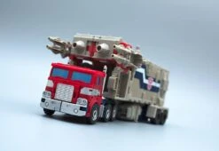 Perfect Effect PC-16 Jinrai Optimus Prime -Toy Specialty Store 9e9545c08c