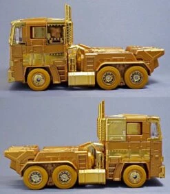 Takara MP10G MP-10G Masterpiece Optimus Prime Gold Lagoon Edition -Toy Specialty Store 9ea1201301