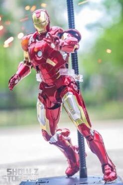 Eastern Model 1/9 Iron Man Mark 7 Model Kit -Toy Specialty Store a3b937bcc1