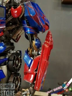 [Pre-Order] HEAT Studio Custom Made Transformers Dark Of The Moon Optimus Prime Statue -Toy Specialty Store a62a56489e