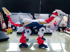 Mastermind Creations R-36 Inventa Sky Lynx -Toy Specialty Store a66b0a6ddd