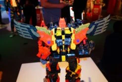 Hasbro POTP Titan Class Predaking Feral Rex Set Of 5 Figures -Toy Specialty Store abad167657