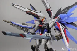 Wuming WMNL NoName 1/100 MG ZGMF-X10A ZGMFX10A Freedom Gundam Version 2.0 -Toy Specialty Store ac8dc04509