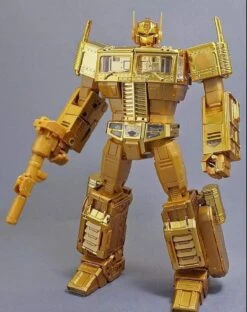 Takara MP10G MP-10G Masterpiece Optimus Prime Gold Lagoon Edition -Toy Specialty Store b80bb05be1