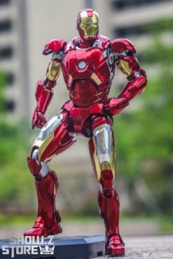 Eastern Model 1/9 Iron Man Mark 7 Model Kit -Toy Specialty Store b8b5180dc4