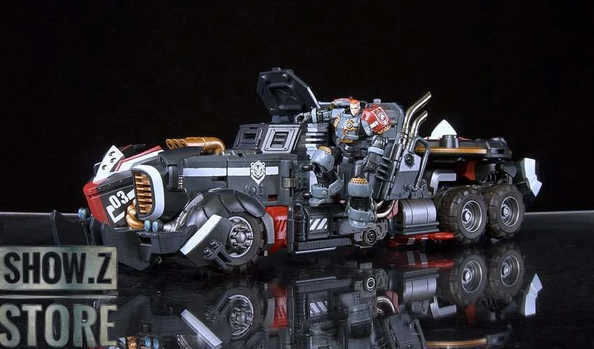 Toys Alliance ARC-01 Ursus Guard Captain Ørn Lodbrok 7 Toys Alliance ARC-01 Ursus Guard Captain Ørn Lodbrok - Image 5