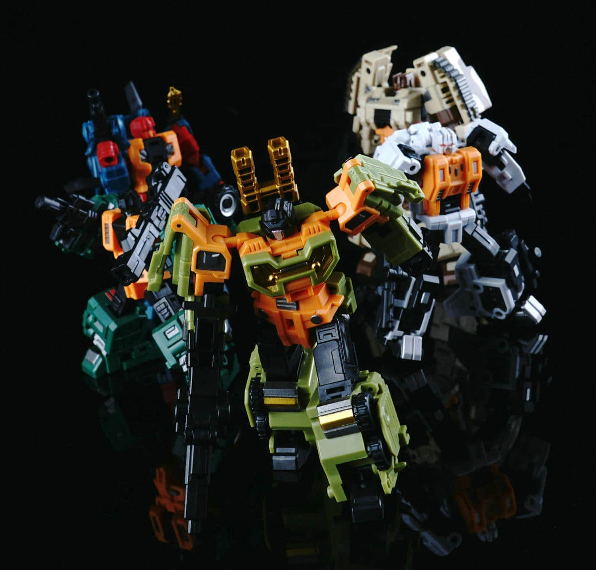 Iron Factory IF-EX24X War Giant Catastrophe Bruticus TF2000 Color Scheme Version 6 Iron Factory IF-EX24X War Giant Catastrophe Bruticus TF2000 Color Scheme Version - Image 4