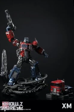 HEAT Studio 1/10 Transformers Optimus Prime Statue -Toy Specialty Store d1d8fe3e2b