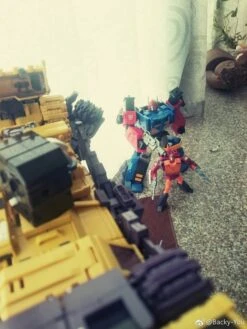 Toyworld TW-C07Y Constructor Devastator -Toy Specialty Store d27cee8d04