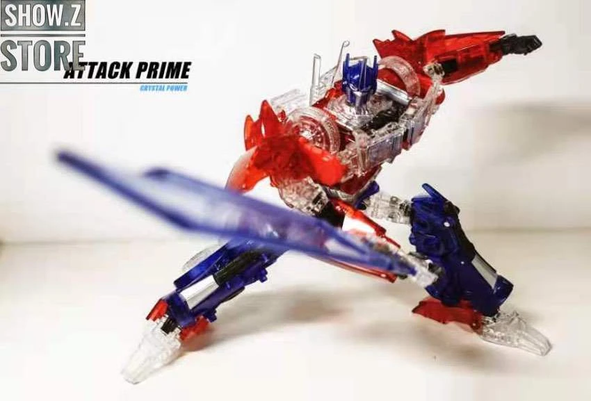 APC Toys APC-001 Attack Prime TFP Optimus Prime Clear Version W/ Clear Wheels 5 APC Toys APC-001 Attack Prime TFP Optimus Prime Clear Version W/ Clear Wheels - Image 3